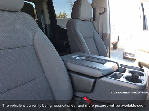 Used 2021 Chevrolet Silverado 1500 Custom Trail Boss w/ LPO, Dark Essentials Package AWD/4WD image 15