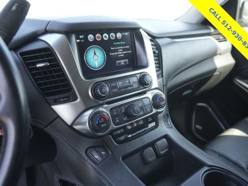 Used 2019 Chevrolet Suburban LT image 27