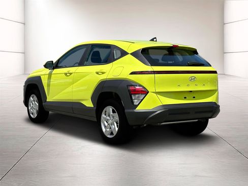 New 2025 Hyundai Kona SE FWD image 5
