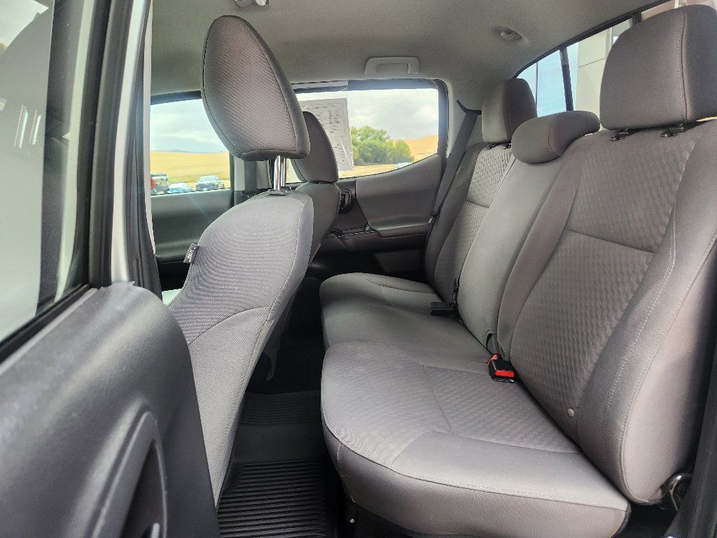 Used 2023 Toyota Tacoma SR AWD/4WD image 19