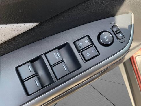 Used 2015 Honda CR-V EX-L image 8
