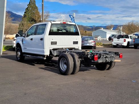 Used 2022 Ford F350 XL w/ Power Equipment Group image 7