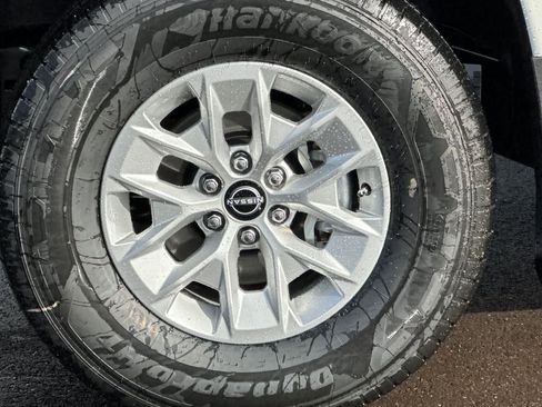 New 2026 Nissan Frontier S image 23