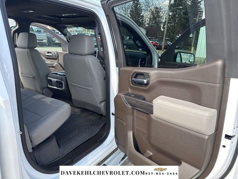 Used 2022 Chevrolet Silverado 1500 LTZ w/ LTZ Premium Package image 26