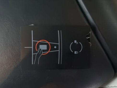 Used 2019 Tesla Model 3 Long Range image 39