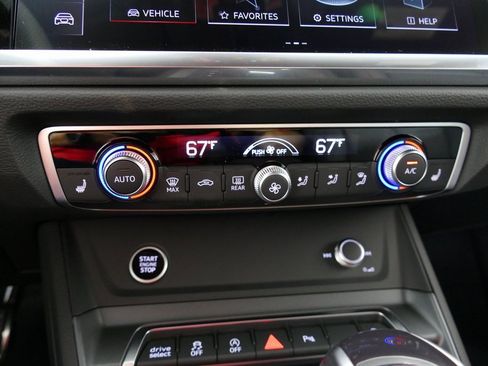 New 2025 Audi Q3 2.0T Premium Plus image 19