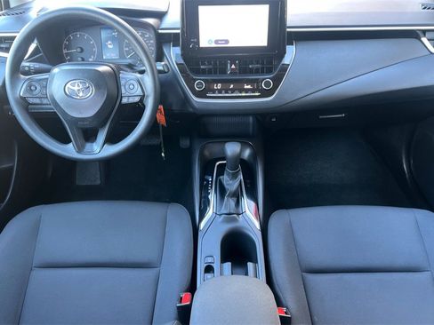 Certified 2025 Toyota Corolla LE image 15