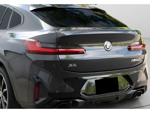 Used 2022 BMW X4 M40i w/ Premium Package image 13