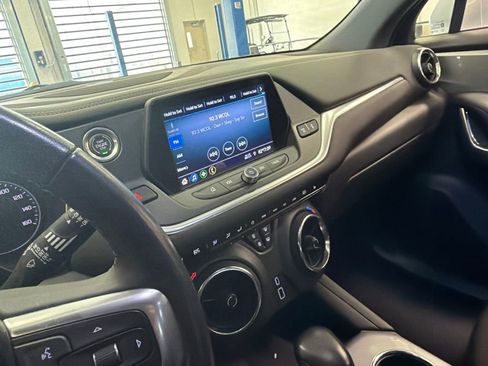 Used 2019 Chevrolet Blazer LT AWD/4WD image 4