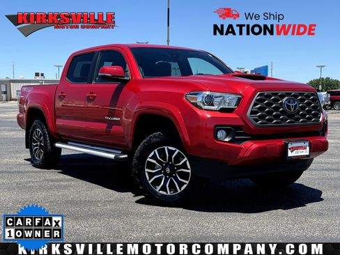 Used 2020 Toyota Tacoma TRD Sport AWD/4WD image 1