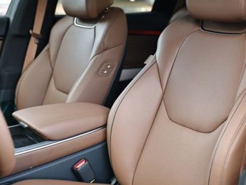 New 2026 Genesis GV70 2.5T Advanced image 24