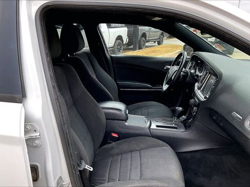Used 2014 Dodge Charger R/T RWD image 6