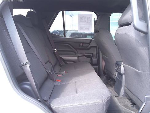 Used 2025 Toyota 4Runner SR5 AWD/4WD image 7