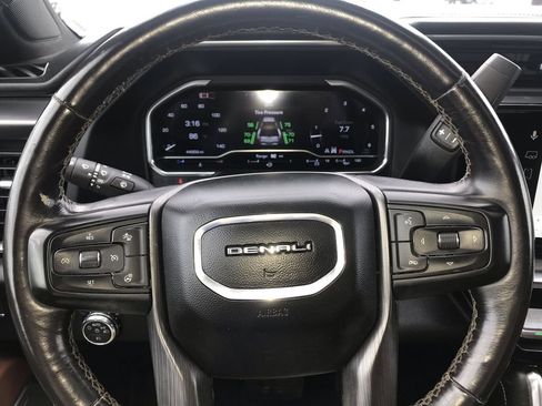 Used 2024 GMC Sierra 3500 Denali Ultimate AWD/4WD image 14