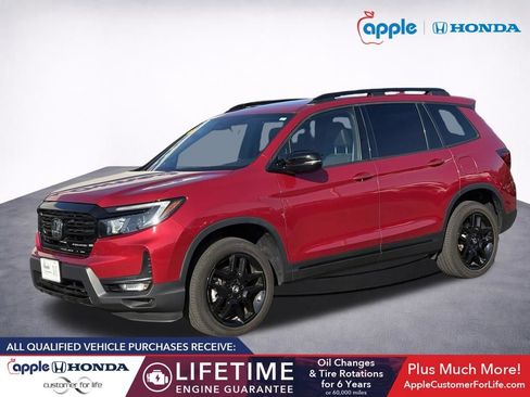 Used 2024 Honda Passport Black Edition image 3