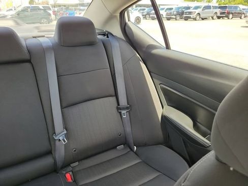 Used 2023 Nissan Altima 2.5 SV FWD image 18