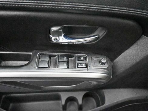 Used 2015 Nissan Armada SL AWD/4WD image 11