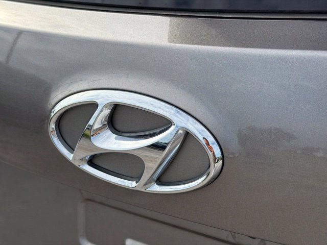 Used 2014 Hyundai Santa Fe Sport w/ Technology Package 04 FWD image 13