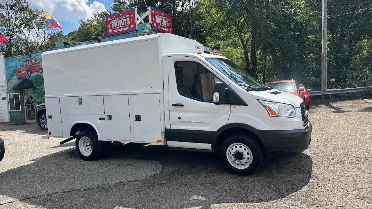 Used 2017 Ford Transit 350 138 DRW w/ Interior Upgrade Package RWD image 1