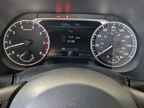 Used 2024 Nissan Sentra SV image 17