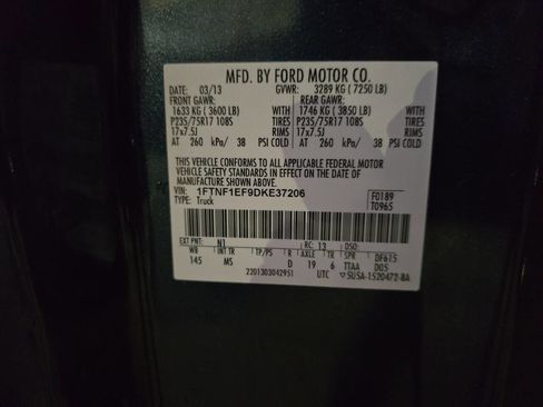 Used 2013 Ford F150 XLT w/ Mid Equipment Group image 31