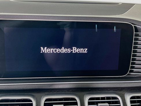 Used 2025 Mercedes-Benz GLE 450e 4MATIC image 16