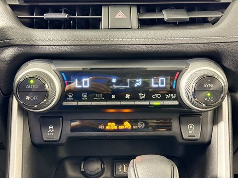 Used 2023 Toyota RAV4 XLE w/ Convenience Package image 15