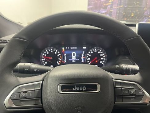 New 2026 Jeep Compass Latitude AWD/4WD image 11
