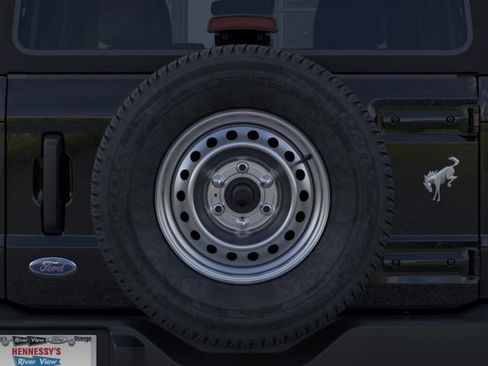 New 2025 Ford Bronco 4-Door AWD/4WD image 24