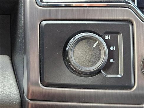 Used 2022 Ford F350 Limited AWD/4WD image 21
