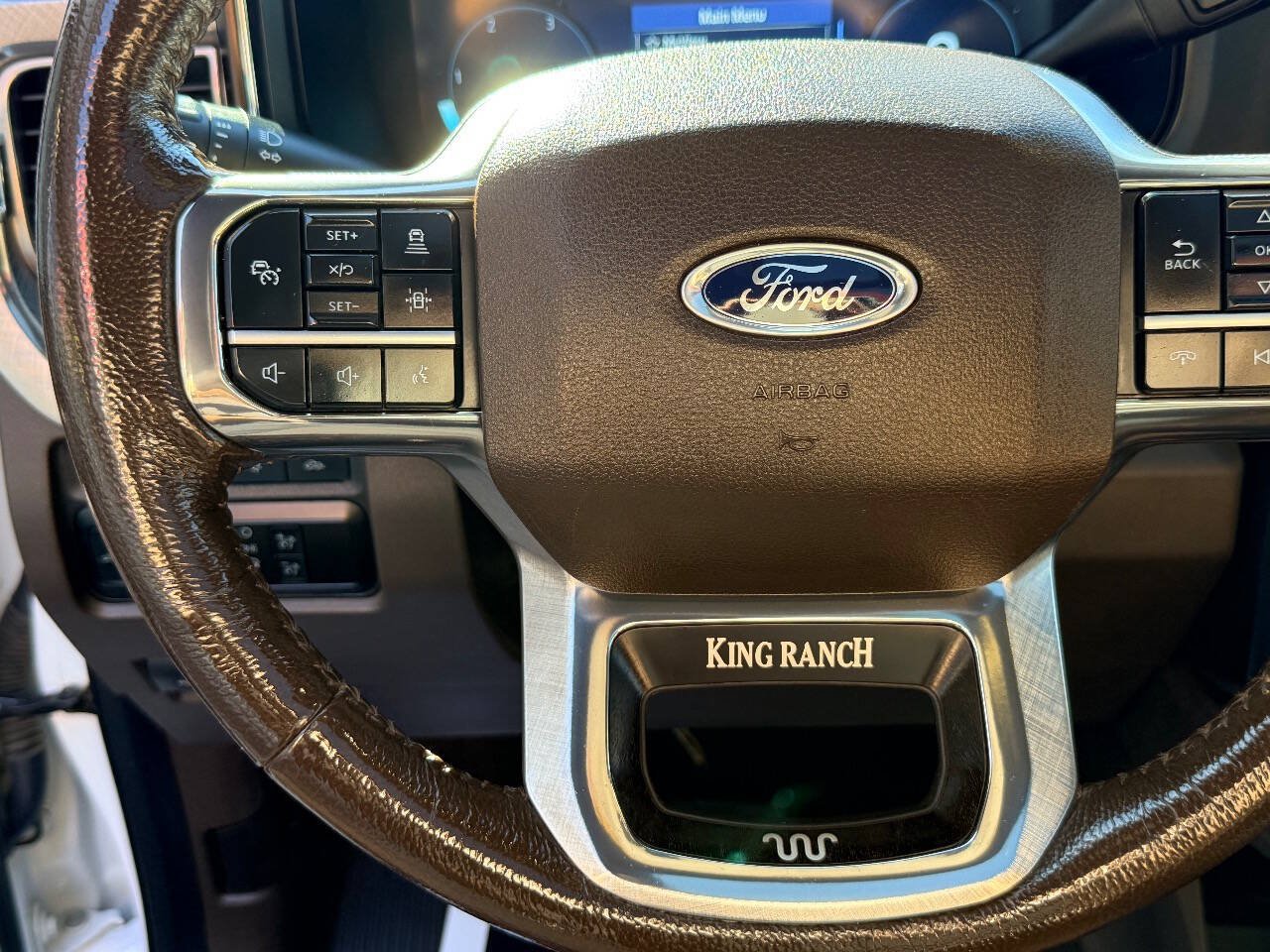 Used 2023 Ford F450 King Ranch w/ FX4 Off-Road Package AWD/4WD image 25
