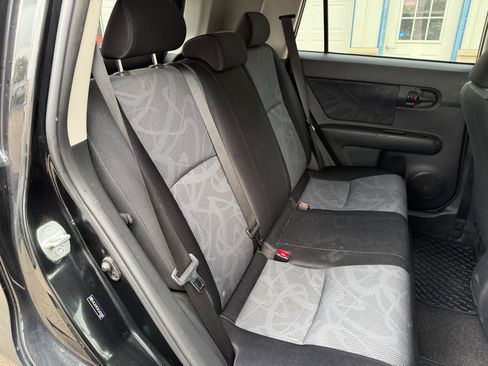 Used 2012 Scion xB FWD image 16