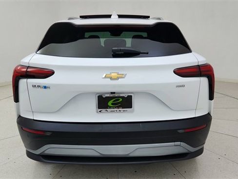 Used 2024 Chevrolet Blazer EV LT image 5