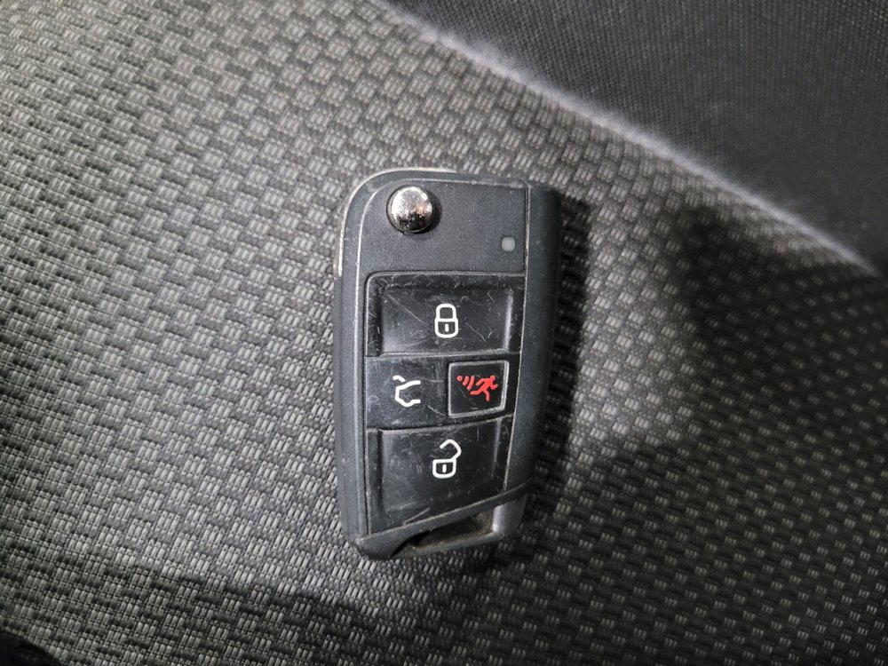 Used 2021 Volkswagen Jetta S w/ Driver Assistance Package FWD image 32
