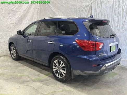 Used 2019 Nissan Pathfinder SV AWD/4WD image 7