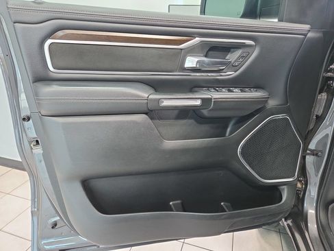 Used 2022 RAM 1500 Laramie AWD/4WD image 34