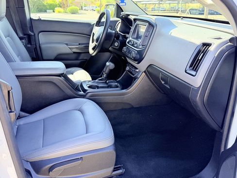 Used 2018 Chevrolet Colorado W/T w/ WT Convenience Package image 8
