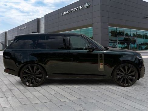 New 2026 Land Rover Range Rover SV AWD/4WD image 6
