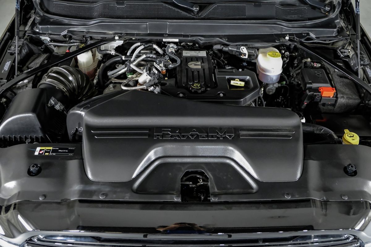 Used 2025 RAM 2500 Laramie AWD/4WD image 51
