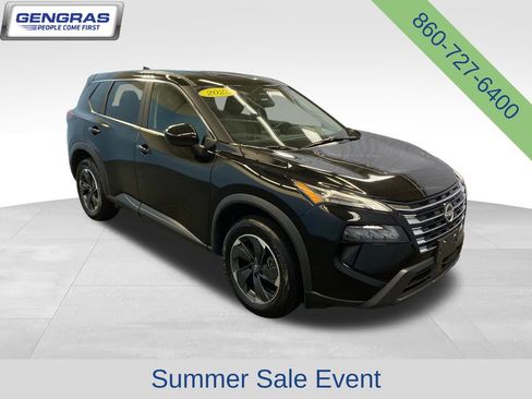 Used 2025 Nissan Rogue SV AWD/4WD image 1
