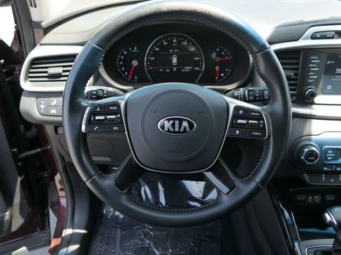Used 2019 Kia Sorento EX FWD image 15