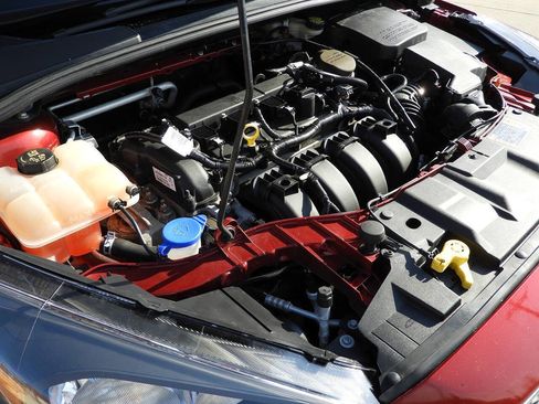 Used 2016 Ford Focus SE FWD image 43