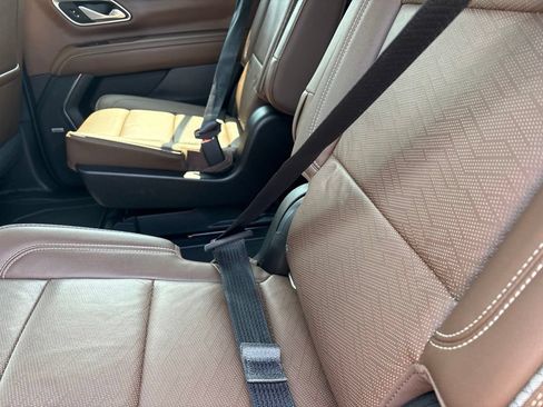 Used 2021 Chevrolet Tahoe High Country AWD/4WD image 33