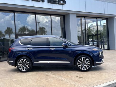 Used 2023 Hyundai Santa Fe Calligraphy w/ Winter Weather Package FWD image 2