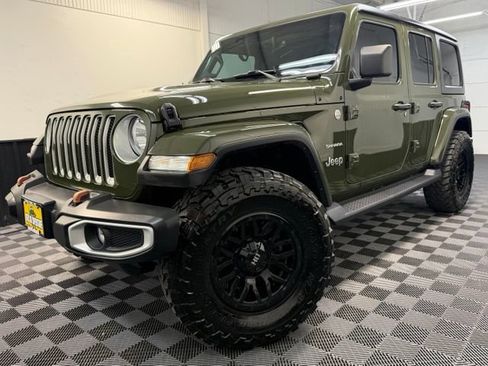 Used 2021 Jeep Wrangler Unlimited Sahara w/ Uconnect 4C Nav & Sound Group AWD/4WD image 3