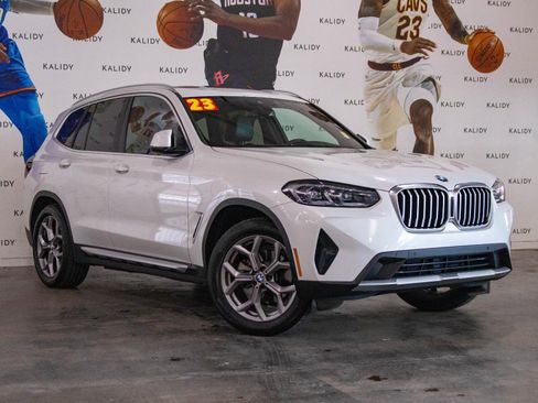 Used 2023 BMW X3 xDrive30i w/ Convenience Package image 2
