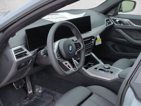 New 2026 BMW i4 eDrive40 w/ M Sport Package RWD image 3
