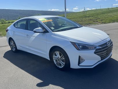 Used 2020 Hyundai Elantra SEL w/ Cargo Package (C1)