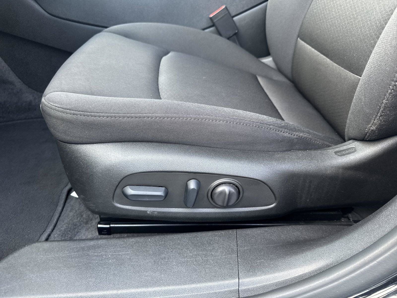 Used 2025 Chevrolet Malibu LT FWD image 10