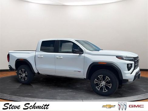 New 2025 GMC Canyon AT4 image 2